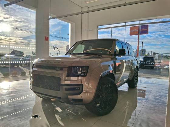 LAND ROVER DEFENDER 4.4 V8 BITURBO MHEV 110 OCTA AWD AUTOMÁTICO LAND ROVER DEFENDER 4.4 V8 BITURBO MHEV 110 OCTA AWD AUTOMÁTICO